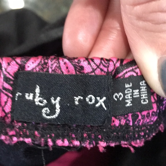 Ruby Rox formal dress - Picture 5 of 7